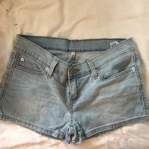 Levi shorts